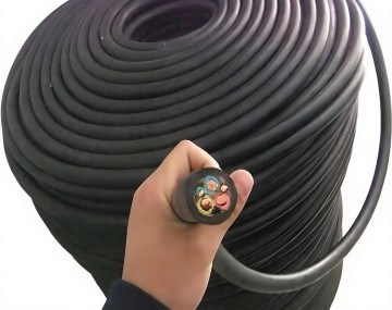 Produktionsproces af stål-tråd med kerne i aluminium
